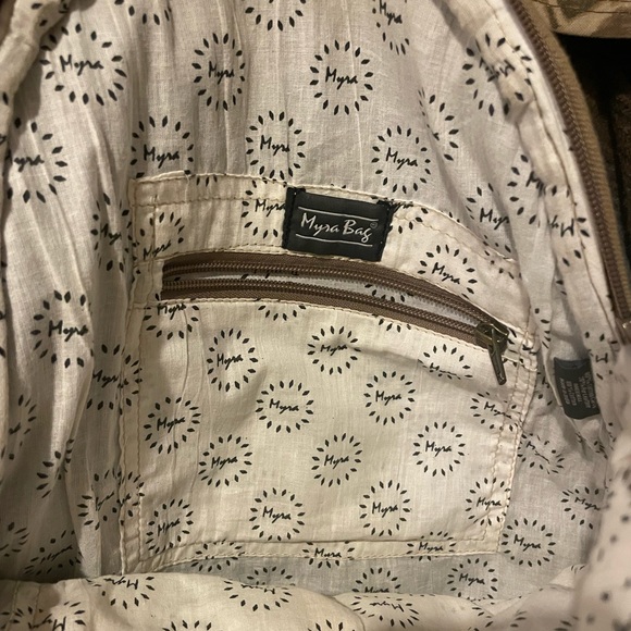 Myra cowhide book bag - Picture 4 of 4